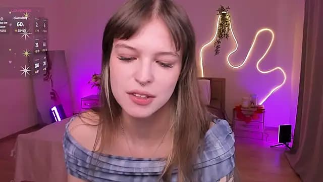 Lisa_Blossom live cam on Stripchat