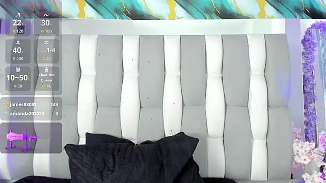 IsaDiiaz live cam on Stripchat