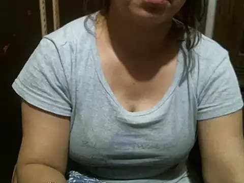 UrsMansi live cam on Stripchat