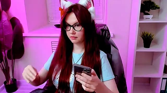 CarolGiggly live cam