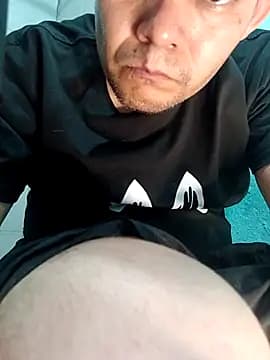 fboycdjuaez live cam on Stripchat