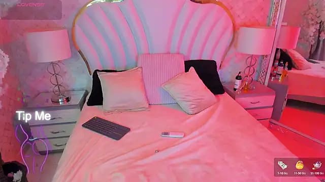 YazminJenner live cam