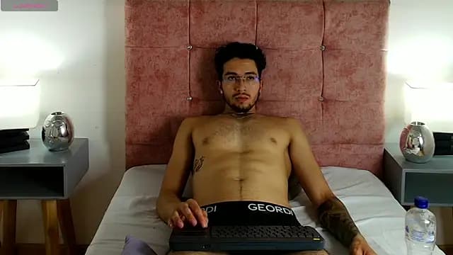 Kendy_Lians live cam