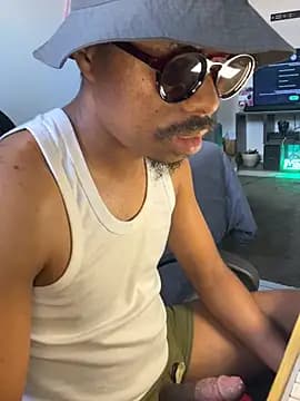 JaroDawg47 live cam on Stripchat