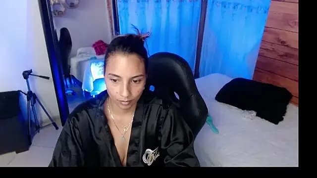mykaelahoney live cam