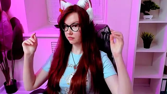 CarolGiggly live cam