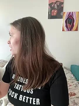 Sabrina_shells live cam