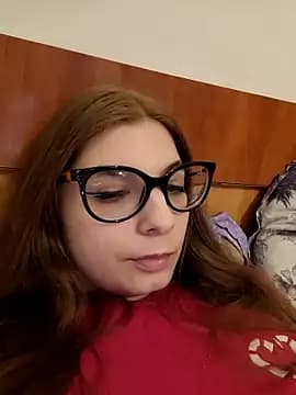 sweetbabygirlforyou live cam