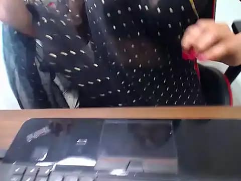 sweety_gaur live cam