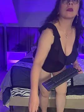 Jenifer_cruz live cam