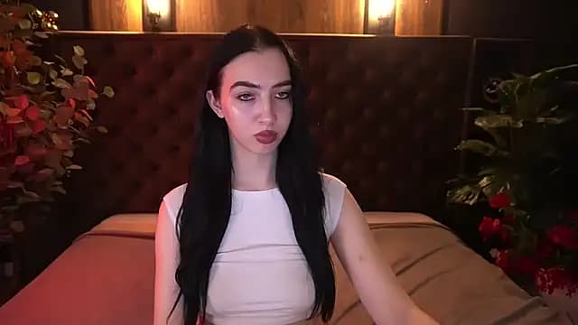 WildKittenX_ live cam on Stripchat