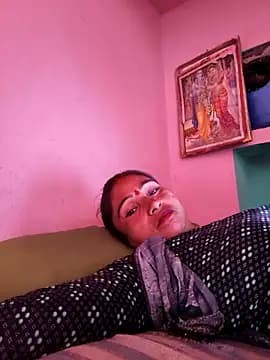 lodhi8080 live cam on Stripchat