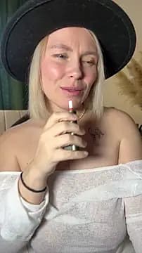 Charming_Daphny live cam