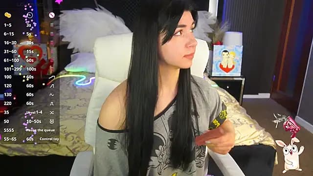 EmilyCandyy live cam on Stripchat