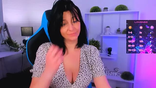 _Kelly__ live cam on Stripchat