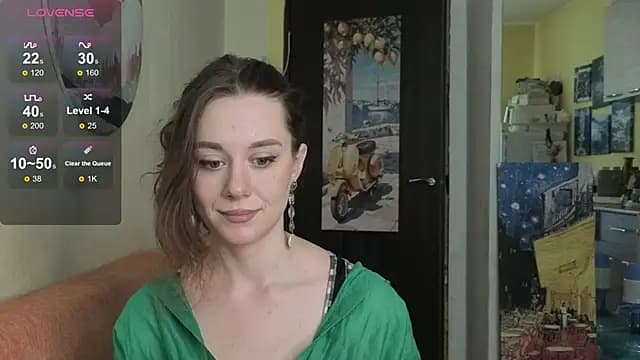 SkyHelen live cam on Stripchat