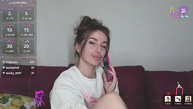 xx_adrihanna_xx live cam on Stripchat