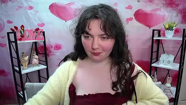 NeonilaLisova live cam on Stripchat