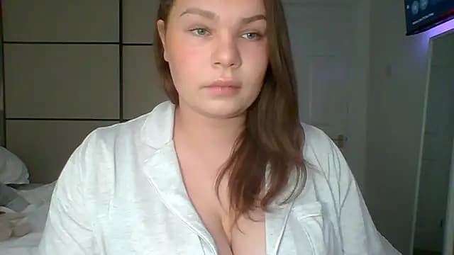 GEMMARMALADE live cam on Stripchat