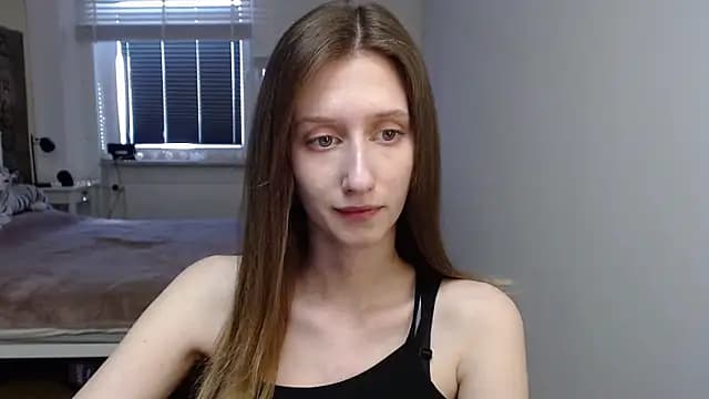 LUNA_delight live cam on Stripchat