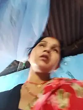 Jooli_xx live cam on Stripchat