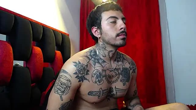 scockpion__ live cam on Stripchat