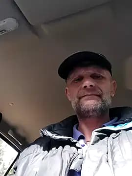 mishania45 live cam on Stripchat