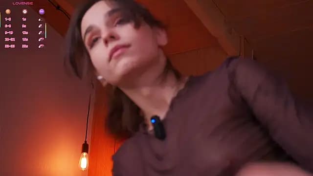 Asecondsoul live cam on Stripchat