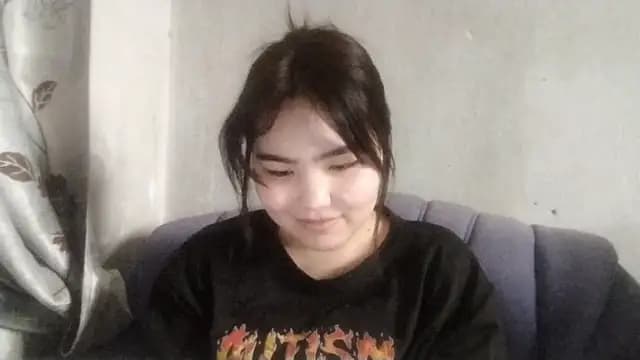 CuteAngell live cam on Stripchat