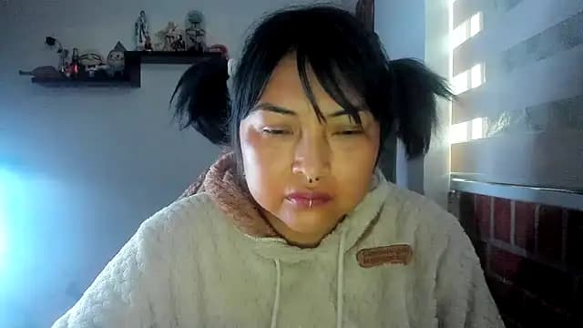 Shaddycute_ live cam