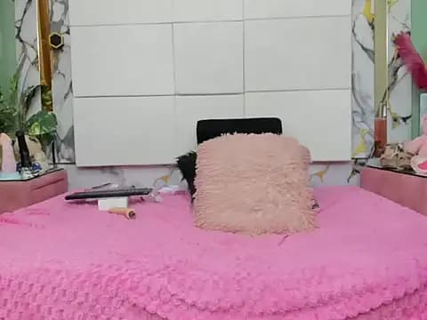 SaraParquer live cam