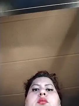 chanelxoxo18 live cam