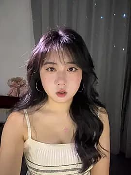 ooooBaby129 live cam on Stripchat