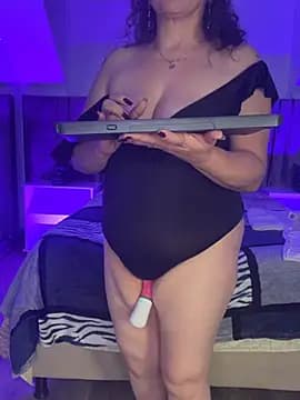 Jenifer_cruz live cam