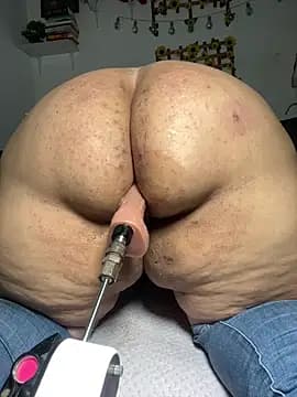 orianna_submissive24 live cam on Stripchat