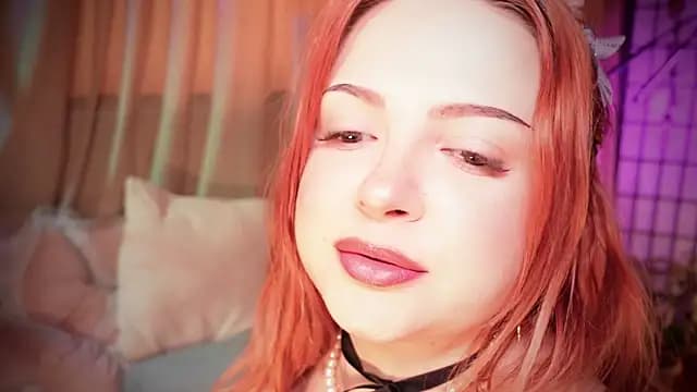 MayaAkashova live cam