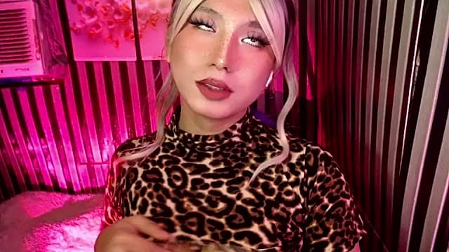 HoresCOCKLUCY live cam