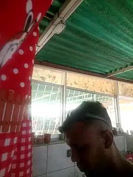 UnreadyChutzpa live cam