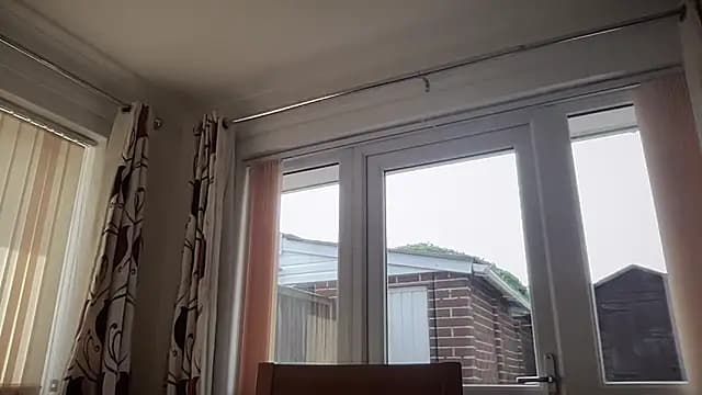 Big8inchUncutCock live cam on Stripchat