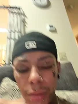 strip4dani21 live cam