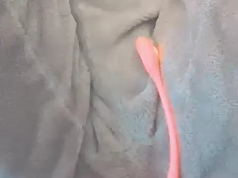 melaniy live cam on Stripchat