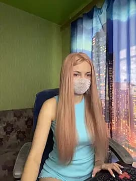 SophieBlackwood live cam on Stripchat