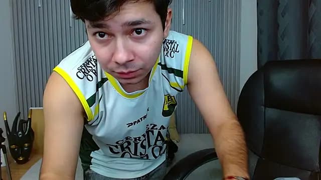 Julian_Smith21 live cam