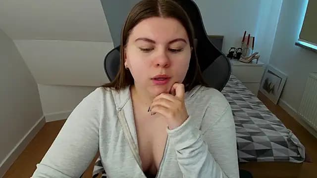 AbbyLuxee live cam