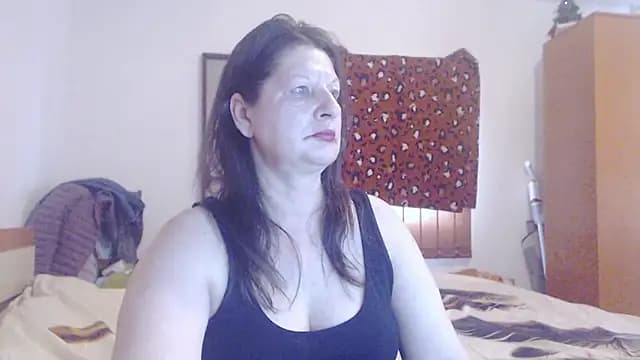 ExtasyMature live cam