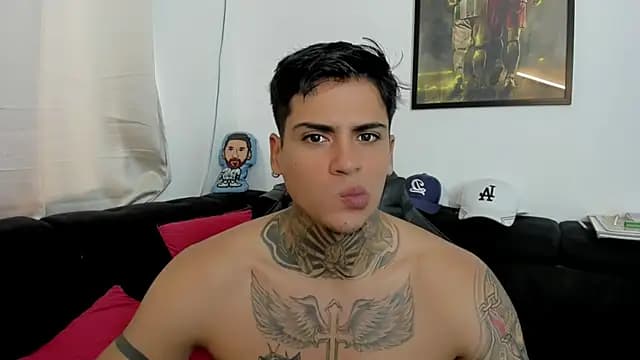 sweetlatinoboy live cam