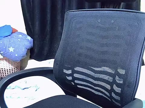 Horny-slut_ live cam