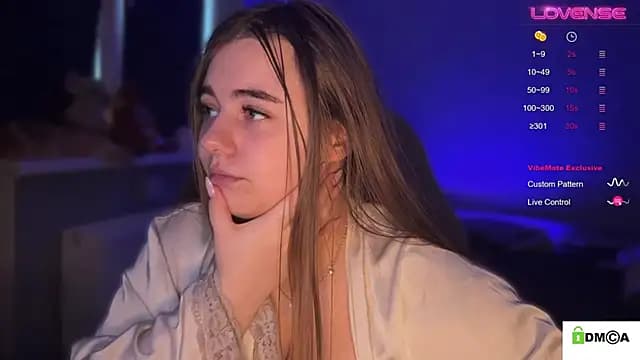 AmeliaMiles live cam on Stripchat