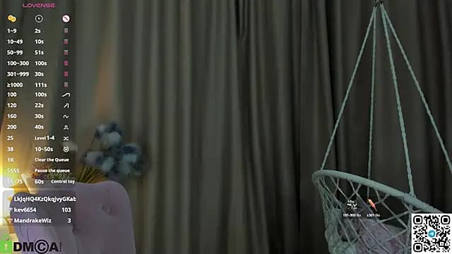 Stacy_River live cam on Stripchat