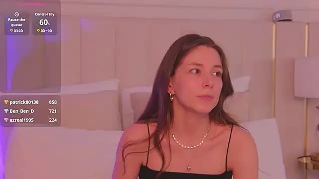 AlisseMoore live cam on Stripchat